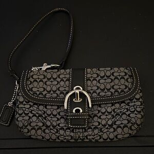 Coach Signature Black and Gray Designer Women's Bag